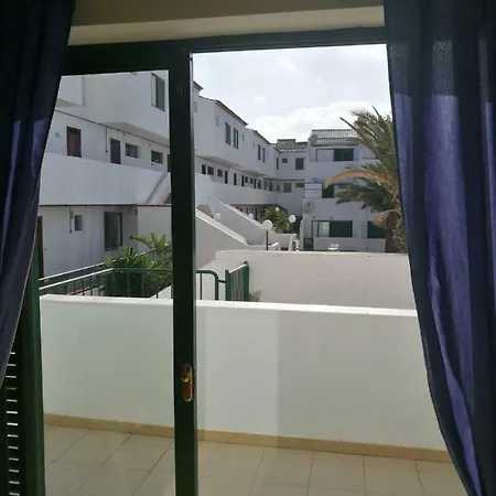 Апартаменты Beach And Pool