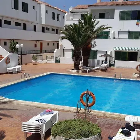 Beach And Pool * Коста-дель-Силенцио